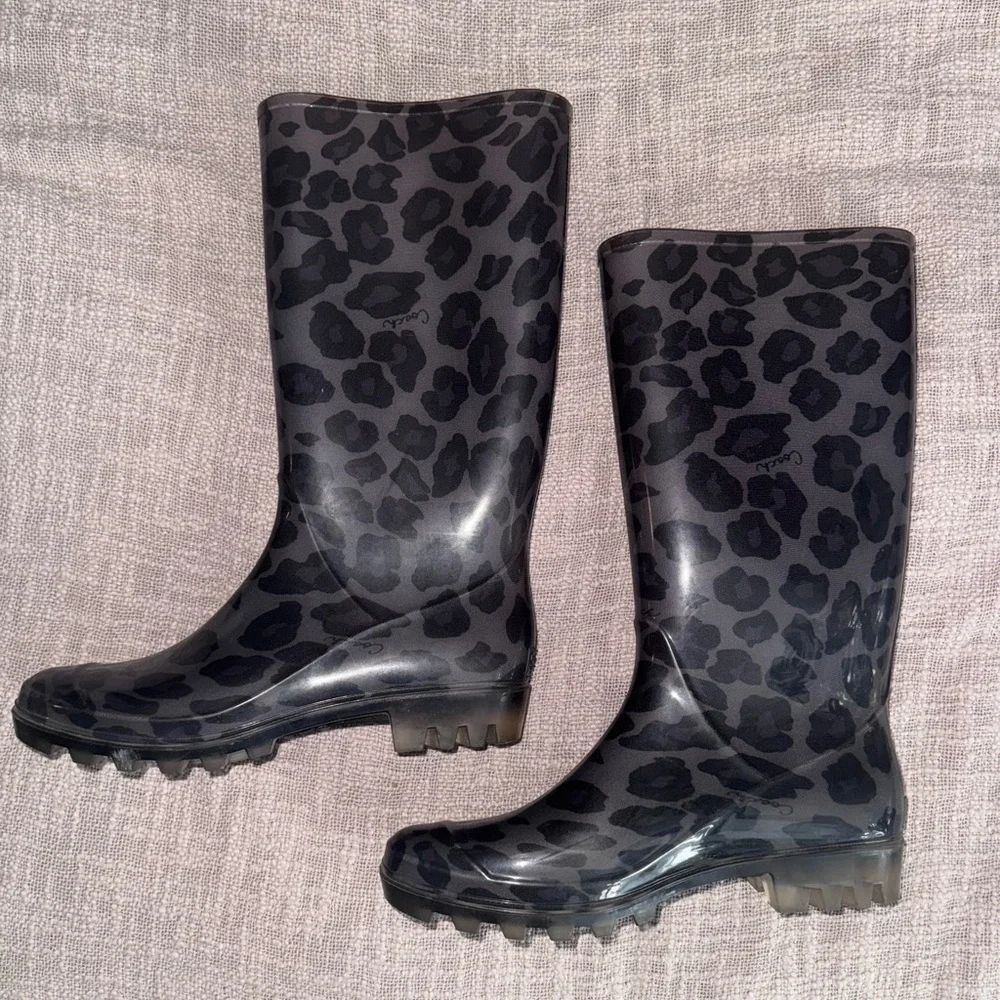 COACH RAINBOOTS - Pixy Ocelot Leopard Print Black/Gray Women’s Size 9